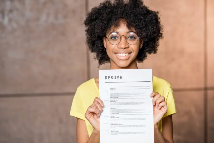 Comment bien rédiger son CV de Freelance en 2024 ?