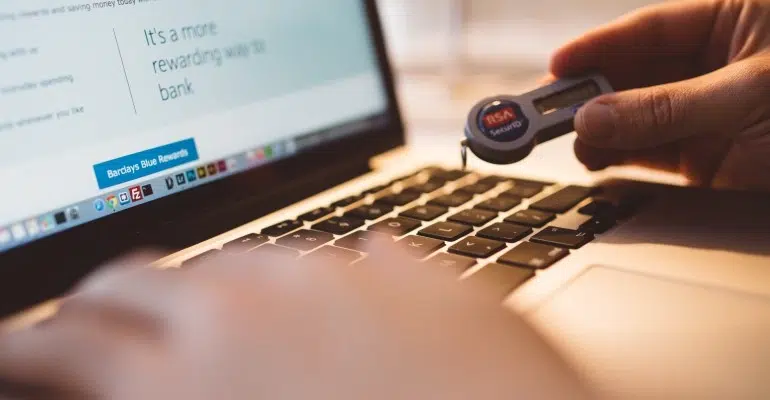 Intégrez la gestion du risque de fraude dans votre entreprise en sept étapes incontournables !