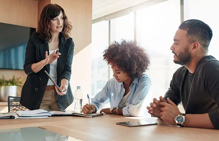 Portage salarial : pourquoi choisir ce statut dans les métiers du digital ?