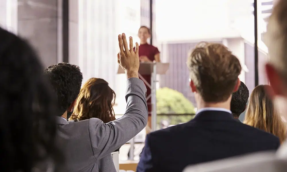 Quelles différences entre portage salarial et permalancer ?