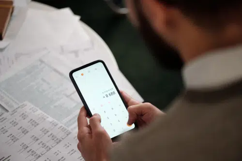 Intégrer les charges sociales et les frais de gestion à votre calcul