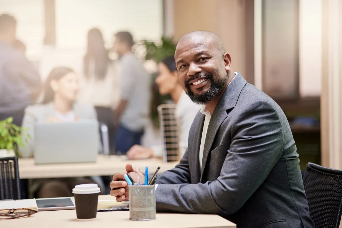 Un entrepreneur sur son lieu de travail